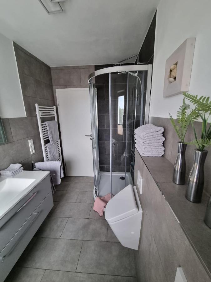 Ferienwohnung Bei Natie Brilon Esterno foto